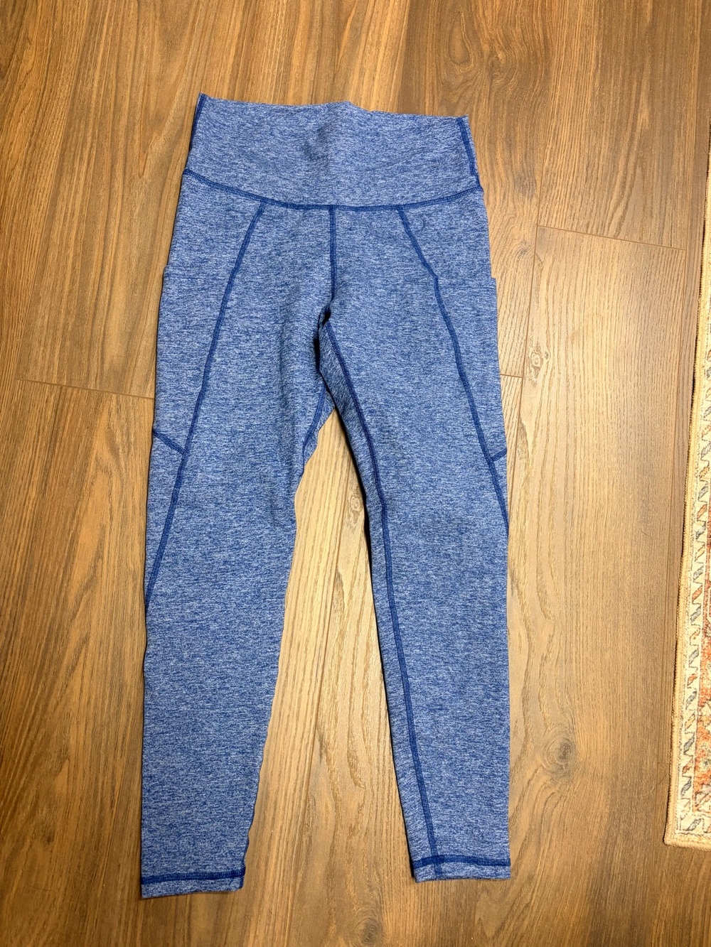 Blue pocket fleo leggings